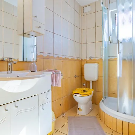 Nina 公寓 扎达尔